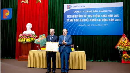 Petrolimex Quảng Trị: Dẫn dầu đóng góp ngân sách tỉnh Quảng Trị năm 2022