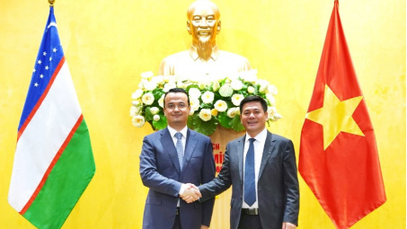 Bộ trưởng Nguyễn Hồng Diên tiếp và làm việc với Bộ trưởng Bộ Đầu tư, Công nghiệp và Thương mại CH Uzbekistan