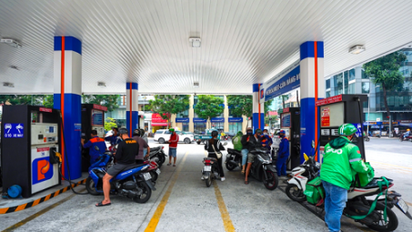 Hoàn thiện quản trị chuỗi cung ứng xăng dầu tại Thành phố Hồ Chí Minh