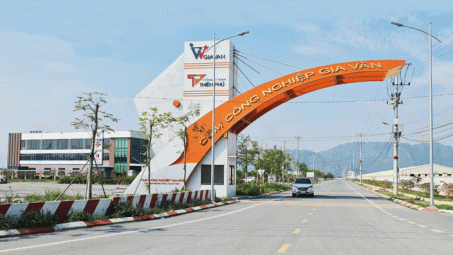 Huyện Gia Viễn: Đẩy nhanh đầu tư hạ tầng, thu hút dự án vào cụm công nghiệp