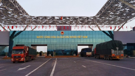 Cửa khẩu Đông Hưng (cầu Bắc Luân 2) chính thức được chỉ định là cửa khẩu nhập khẩu lương thực