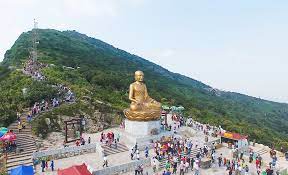 Xây dựng sản phẩm du lịch đặc thù trên cơ sở phát huy giá trị di sản văn hóa, danh lam thắng cảnh đặc trưng, độc đáo của tỉnh Phú Yên