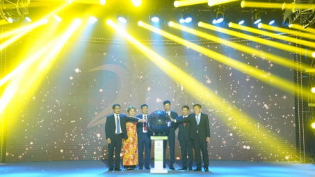 Tổng công ty PVFCCo: “Hành trình 20 năm cho mùa bội thu”.