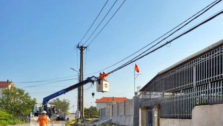 PC Quảng Bình: Đẩy mạnh công tác chỉnh trang cáp thông tin