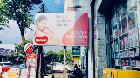 Tự gắn biển “Siêu thị” để lừa dối người tiêu dùng