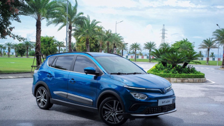 Hơn 900 xe điện VinFast tới tay khách hàng trong tháng 3/2023