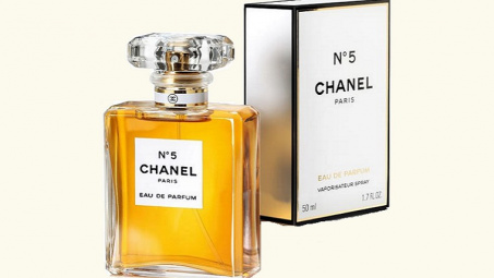 Quảng Ninh thu giữ hàng trăm chai nước hoa giả mạo nhãn hiệu Chanel