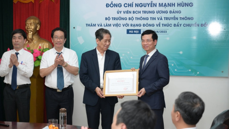 Rạng Đông: Mong muốn tìm giải pháp để chuyển đổi số toàn diện