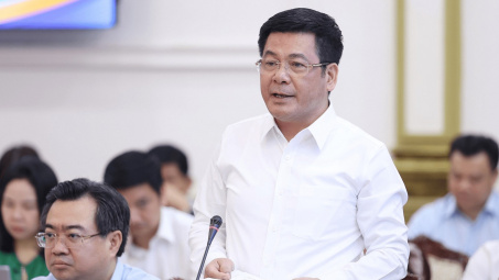 Bộ trưởng Nguyễn Hồng Diên: TP.HCM cần phát huy vai trò trung tâm đầu mối trong chuỗi công nghiệp, thương mại