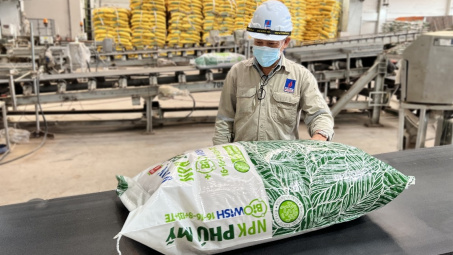 Đạm Phú Mỹ: Dự kiến lợi nhuận năm 2023 giảm 58%, xem xét cổ phần hoá một số đơn vị trong 5 năm tới