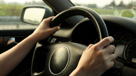 Vô lăng bị lệch và cách xử lý tài xế nào cũng cần biết