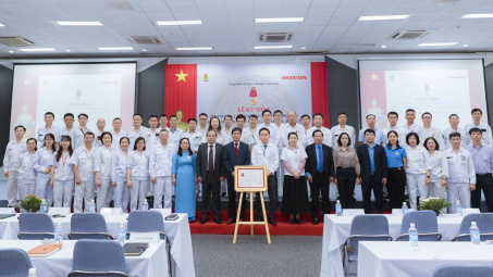 Công đoàn Công ty Honda Việt Nam đón nhận Huân chương Lao động hạng Ba