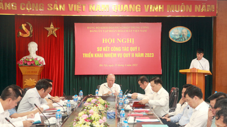 Đảng ủy VINACHEM: Tiếp tục chỉ đạo, kịp thời tháo gỡ khó khăn để đẩy mạnh sản xuất kinh doanh