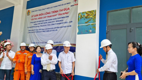 EVNHCMC khánh thành và gắn biển công trình “Cải tạo nâng cấp trạm ngắt Tân Hưng’’