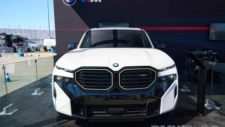 SUV XM 2024 - Mẫu xe với động cơ V8 mạnh nhất lịch sử BMW
