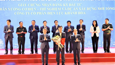 PC Khánh Hòa được UBND tỉnh trao Giấy chứng nhận đầu tư 02 dự án