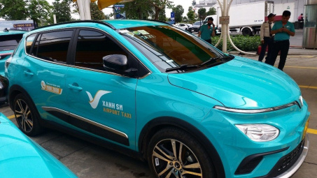 Taxi Xanh SM triển khai dịch vụ đưa đón sân bay tại Hà Nội
