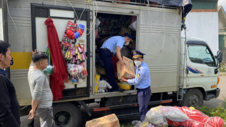 Thu giữ hàng ngàn sản phẩm giả mạo nhãn hiệu đã được bảo hộ