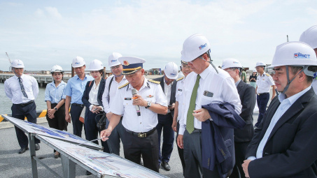 Tổng thư ký Tổ chức Hàng hải thế giới thăm và làm việc tại Cảng Container quốc tế Tân Cảng Hải Phòng
