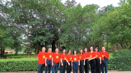 Cục Thương mại điện tử và Kinh tế số: Hành trình về nguồn - Tân Trào, Tuyên Quang lịch sử