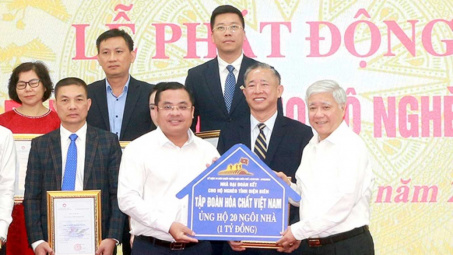 Vinachem: Trao tặng 20 căn nhà đại đoàn kết cho hộ nghèo của tỉnh Điện Biên