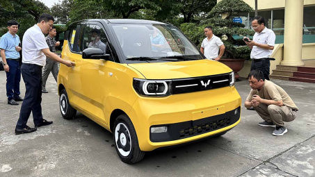 Ô tô điện mini Wuling HongGuang xuất hiện ảnh thực tế, sắp bán tại Việt Nam