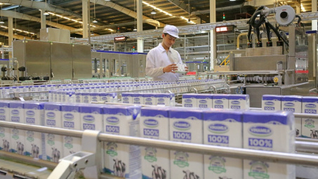 Chứng khoán VNDIRECT: Kỳ vọng biên lợi nhuận gộp của Vinamilk sẽ tăng lên trong quý 3/2023