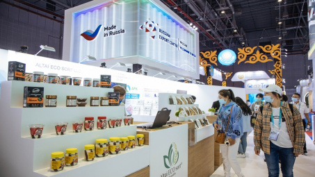 Cơ hội hợp tác ở lĩnh vực nông - công nghiệp với Nga và Trung Quốc