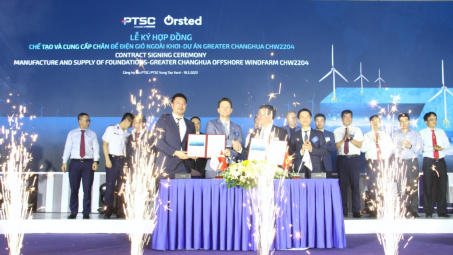 PTSC ký hợp đồng sản xuất chân đế turbine cho dự án điện gió ngoài khơi lớn hàng đầu châu Á