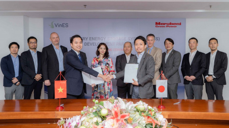 VinES và Marubeni Green Power Việt Nam hợp tác trong lĩnh vực pin lưu trữ năng lượng
