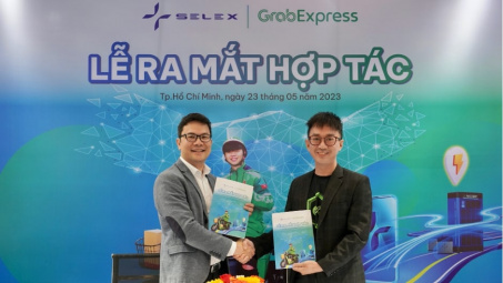 Selex Motors và GrabExpress hợp tác thử nghiệm sử dụng xe máy điện cho dịch vụ giao hàng tại TP.Hồ Chí Minh