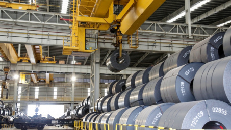 Canada rà soát thuế chống bán phá giá thép chống ăn mòn của Việt Nam