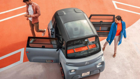 Thế giới đại đồng với xe điện mini