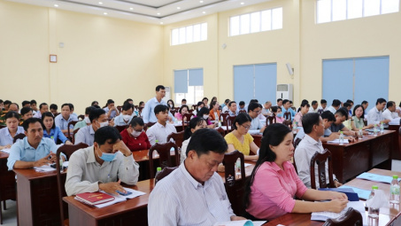 Điều kiện được cấp chứng chỉ chương trình bồi dưỡng cán bộ, công chức, viên chức