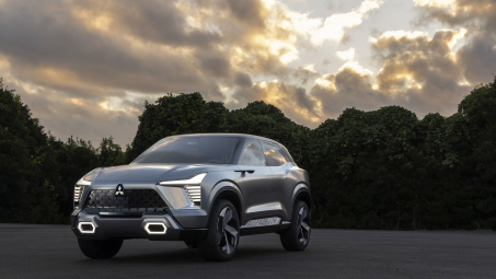 Mitsubishi trình làng mẫu xe XFC Concept tại Việt Nam: SUV cỡ nhỏ với thiết kế tương lai