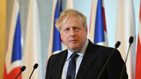 [Quốc tế nổi bật] Cựu Thủ tướng Anh đột ngột từ bỏ tư cách nghị sĩ