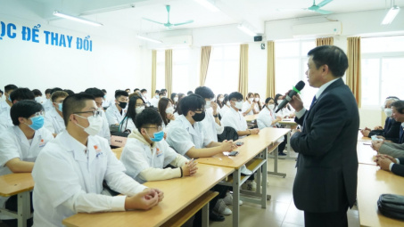 Điều kiện thành lập cơ sở giáo dục đại học tư thục của nhà đầu tư - Một số vấn đề đặt ra