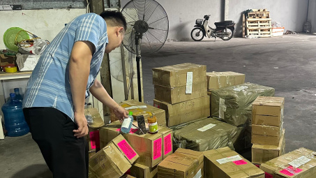 Quản lý thị trường Hà Nội: Tạm giữ gần 3.000 sản phẩm mỹ phẩm nước ngoài có dấu hiệu nhập lậu