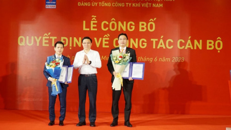 PV GAS công bố và trao quyết định về công tác cán bộ cấp cao