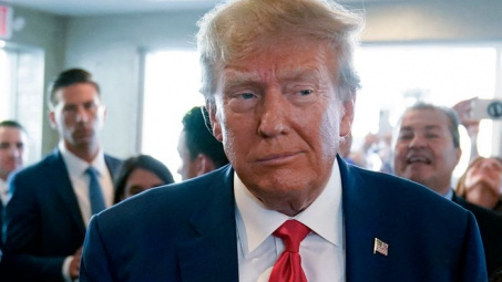 [Quốc tế nổi bật] Ông Donald Trump vẫn được ủng hộ cao