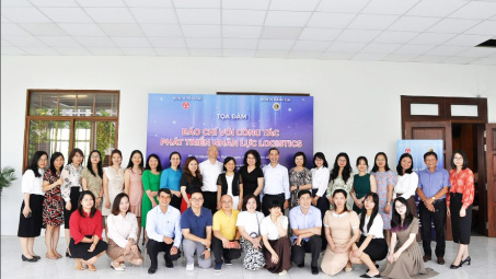 Báo chí - cầu nối đồng hành với công tác phát triển nhân lực logistics