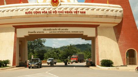 Hoàn thiện Đề án xây dựng Khu kinh tế thương mại xuyên biên giới chung Lao Bảo - Đensavẳn