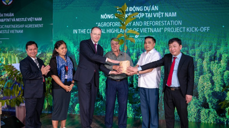 Nestlé tăng cường hợp tác thúc đẩy nông nghiệp tái sinh và phát thải thấp