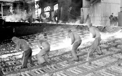 Tháng 8 năm 1969: Có 7 Bộ quản lý ngành Công Thương