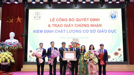 Buổi lễ đặc biệt của Trường Đại học Kinh tế - Kỹ thuật Công nghiệp