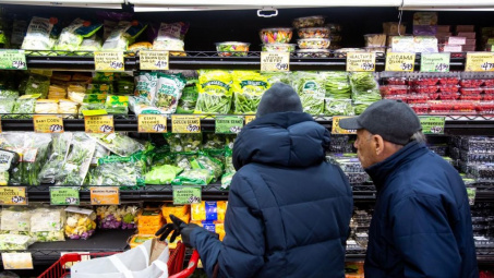 FAO: Giá lương thực thế giới chạm mức thấp nhất hai năm qua