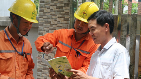 Nắng nóng kéo dài, 63 địa phương ban hành văn bản chỉ đạo về tăng cường tiết kiệm điện