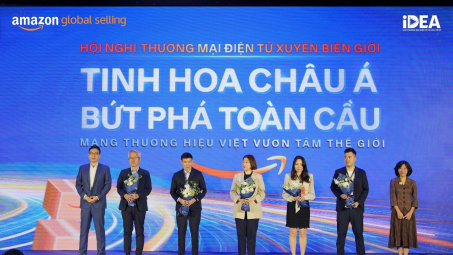 Hỗ trợ doanh nghiệp Việt tiếp cận thị trường toàn cầu qua thương mại điện tử xuyên biên giới