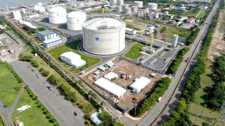 Thị trường LNG chuyển biến thuận lợi cho người mua và giải pháp cho năng lượng Việt Nam