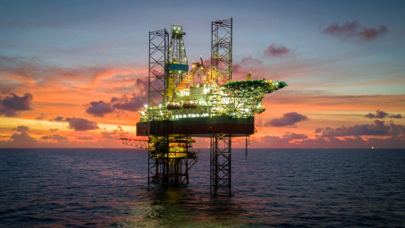 PV Drilling: Sắp đến thời “làm không hết việc”, giá thuê giàn khoan lên cao kỷ lục nhiều năm